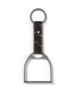 Maxi Schlüsselanhänger – Silberne Steigbügel | Kroko Braun